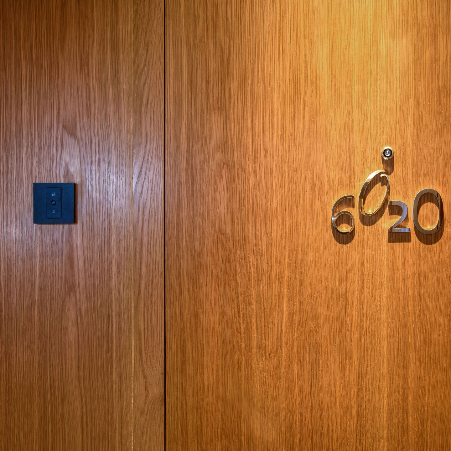 Hospitality Pico Corridor Low Voltage Wired - QSWP-CP-TBL-2