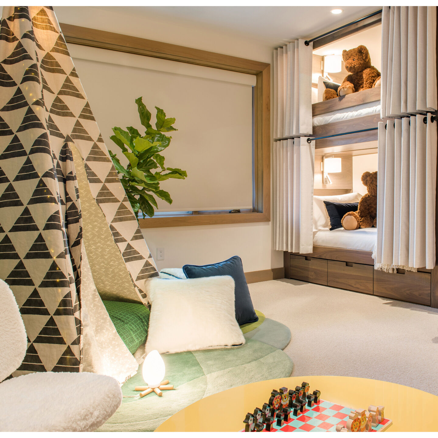 Triathlon Roller Shades - Fabric-Wrapped Fascia, Battery Powered - triathlon-fabric-wrapped-fascia-wire-free-roller-shades